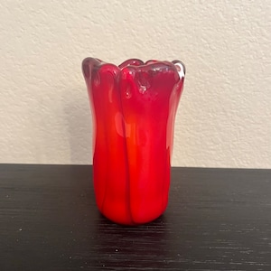 Exquisite Kreiss Corp Japanese Handcrafted Art Glass Vase-Vintage