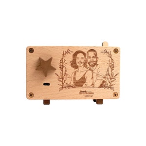 custom photo engraved music box, custom music player, couple portrait custom gift, family day gift, father day gift, mother day gift, wood photograph, wood portrait, burned wood photo, wood family portrait, anniversary gift, wedding gift