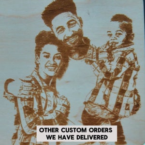 custom photo engraved music box, custom music player, couple portrait custom gift, family day gift, father day gift, mother day gift, wood photograph, wood portrait, burned wood photo, wood family portrait, anniversary gift, wedding gift