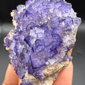 Purple Fluorite, El Tule Mine, Muzquiz, Coahuila, Mexico. UV reactive Crystals Minerals Rocks