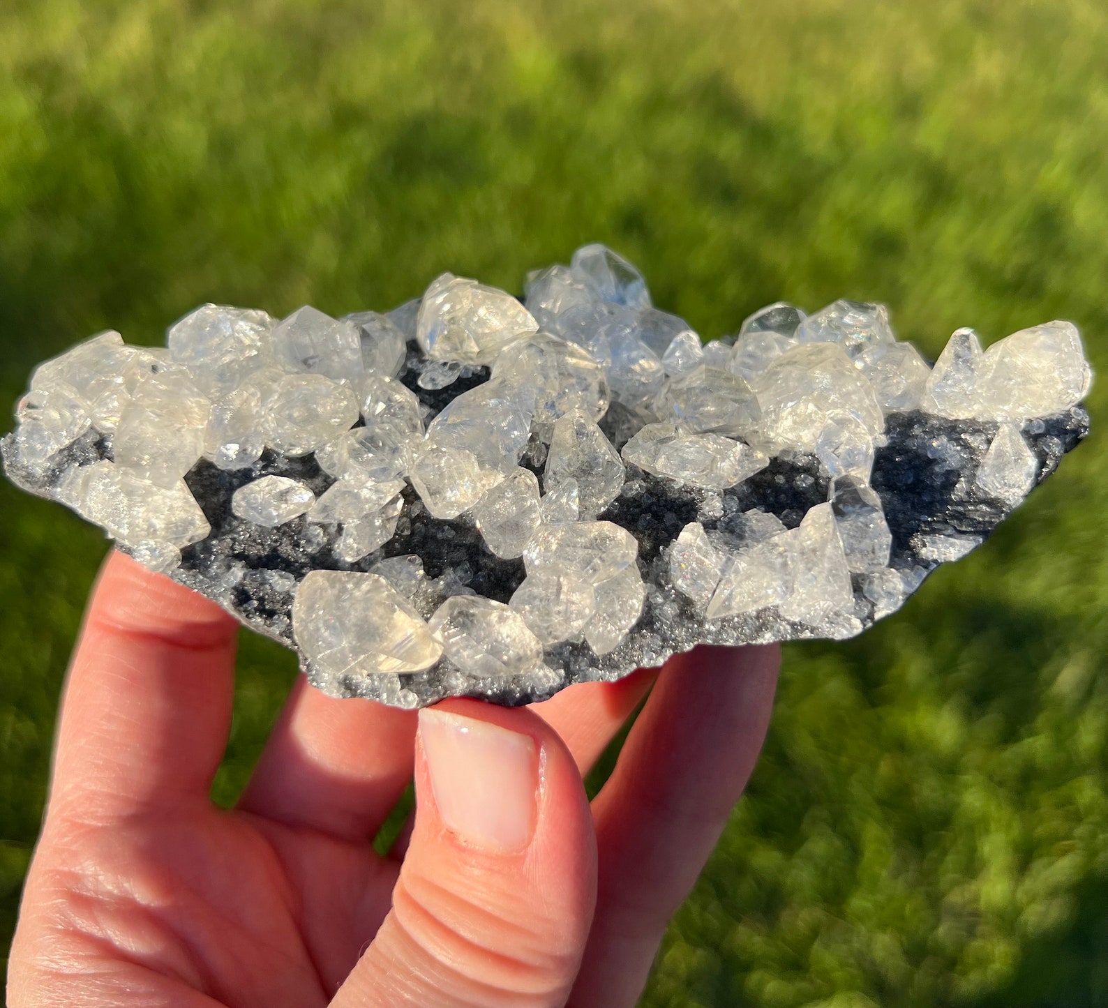 Diamond Calcite on Matrix Specimen From Anhui, China. UV Reactive Rocks ...