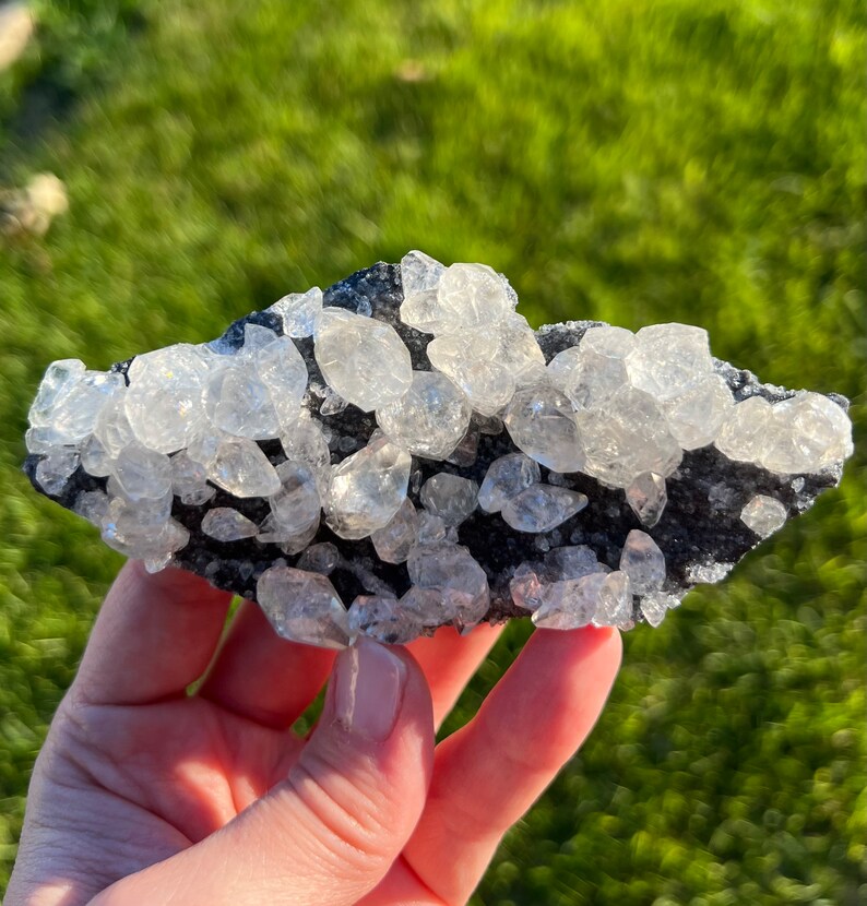 Diamond Calcite on Matrix Specimen From Anhui, China. UV Reactive Rocks ...