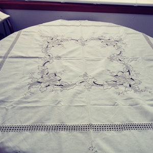 Vintage  Embroidered Tablecloth