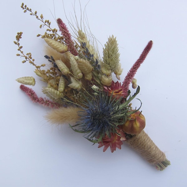 Dried flower | wedding | dried flowers | boho |  buttonholes | boutonniere | buttonhole | bohemian | scottish thistle heather. bouquet