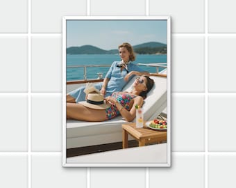 Impression yacht de luxe : deux femmes, décoration d'intérieur pour les vacances d'été (téléchargement numérique)