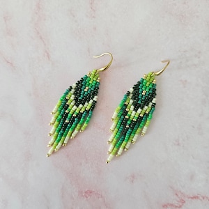 Green Small Fringe Beaded Earrings With Miyuki/ Ombre Earrings/ Seed Bead Earrings / Gift For Her / Native Beaded Earrings / Green Earrings