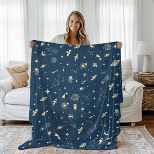 Space Plush Blanket - Extra-soft Fine Quality Double-sided, Space Decor, Cozy Throw for Home & Kids, Gift Idea for Astronauts Lovers