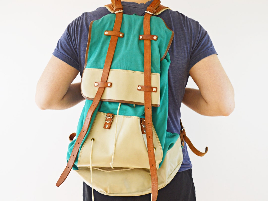 Vintage Green Hiking Backpack, Retro Trekking Rucksack, 70s Tourist ...
