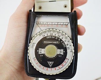 Light Exposure Meter - Working Light Meter - Vintage Light Meter - Light Meter Leningrad 4 - Made in Leningrad, USSR - Camera Accessories