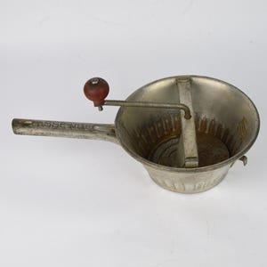 Vintage Food Masher, Vintage Belgium Passe Vite Food Mill, Hand Operated Kitchen Tool, Vintage Grinding Colander, Vintage Food Press