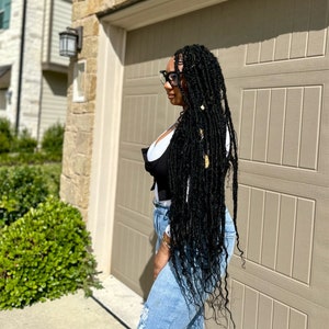 Boho Loc Bundles 36” Pre-loop Locs with human hair (18 Locs strands)