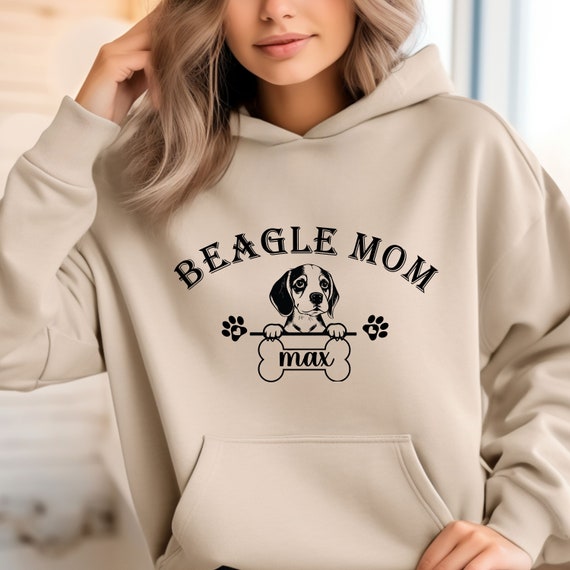 Custom Beagle Mom Sweatshirt, Beagle Mom Hoodie, Gıft for Dog Mom, Personalized Beagle Mama Sweater, Beagle Lover Gift, Beagle Mom Shirt
