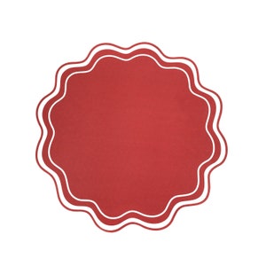 Red Wavy Scallop Paper Placemats | 12pk