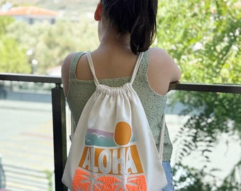 Personalized Hawaii Print Drawstring Bag: Custom Name Cloth Goodie Bag