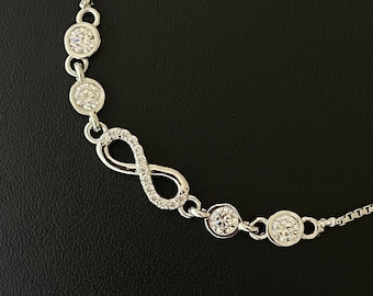 Gift Infinity Bracelet, Sister Mother Gift Bracelet, Wife Jewelry Gift, Silver Infinity Bracelet, Dainty Linked Infinity Bracelet,Silver 925