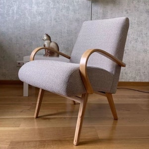 vintage 60s retro armchair Halabala designed by Jaroslaw Smidek (restored)