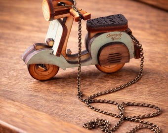 Portachiavi Scooter Vespa tagliato al laser Scarica i file