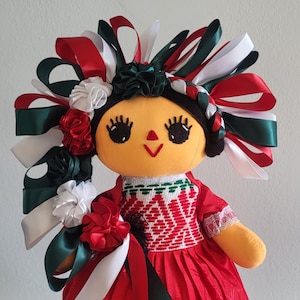 LELE DOLL, Traditional Mexican doll red & white color, double layer dress, rag doll- Muñeca mexicana, doble vestido, Mexican Independence