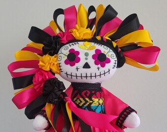 LA CATRINA DOLL, Day of the Dead Traditional Mexican doll pink & yellow color, double layer dress - dia de Muertos, doble vestido
