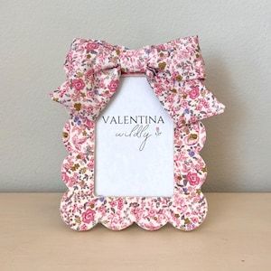 Floral picture frame, pink bow picture frame, 4x6 cute room decor for girl