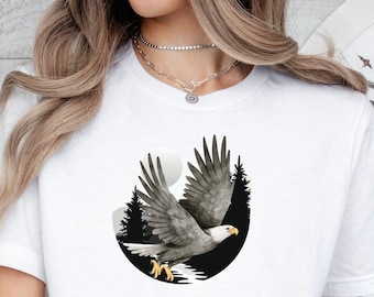 Bald Eagle Soaring T-shirt, Bird Lovers gifts
