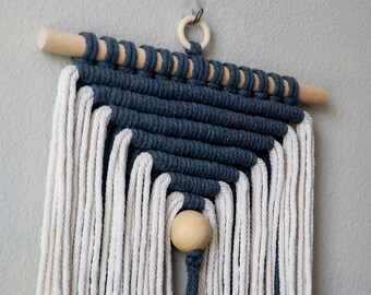 Modern Macrame Wall Art - Discover the Charm of Boho Woven Wall Hanging - Cotton Rope Macrame