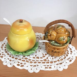 Deux pots de confiture - Fabriqués au Japon