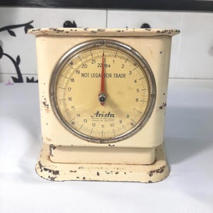 1940s Kitchen Scale - Etsy Canada
