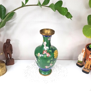 大きな緑色の中国七宝花瓶