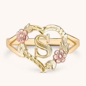 10K Gold Flower Initial Heart Ring – Floral Heart Signet Ring, Custom Letter Ring, Dainty Personalized Jewelry, Gift for Her