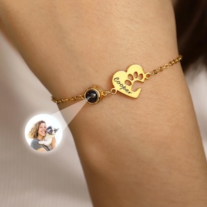 Pet Name Bracelet with Photo • Pet Picture Projection Bracelet for Dog Mom•Engraved Name Paw Print Bracelet•Pet Memorial Gift•Pet Lover Gift