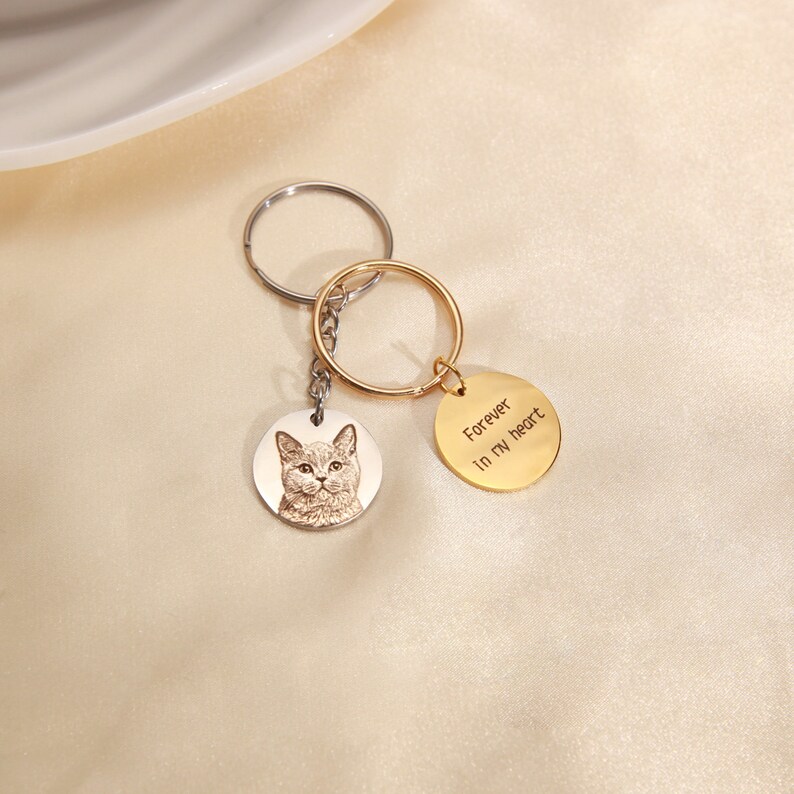 Custom Pet Photo Keychain Engraved Pet Portrait Keychain Pet Memorial Keyring Personalized Keychain Pet Lovers Gift Dog Mom Gift zdjęcie 7