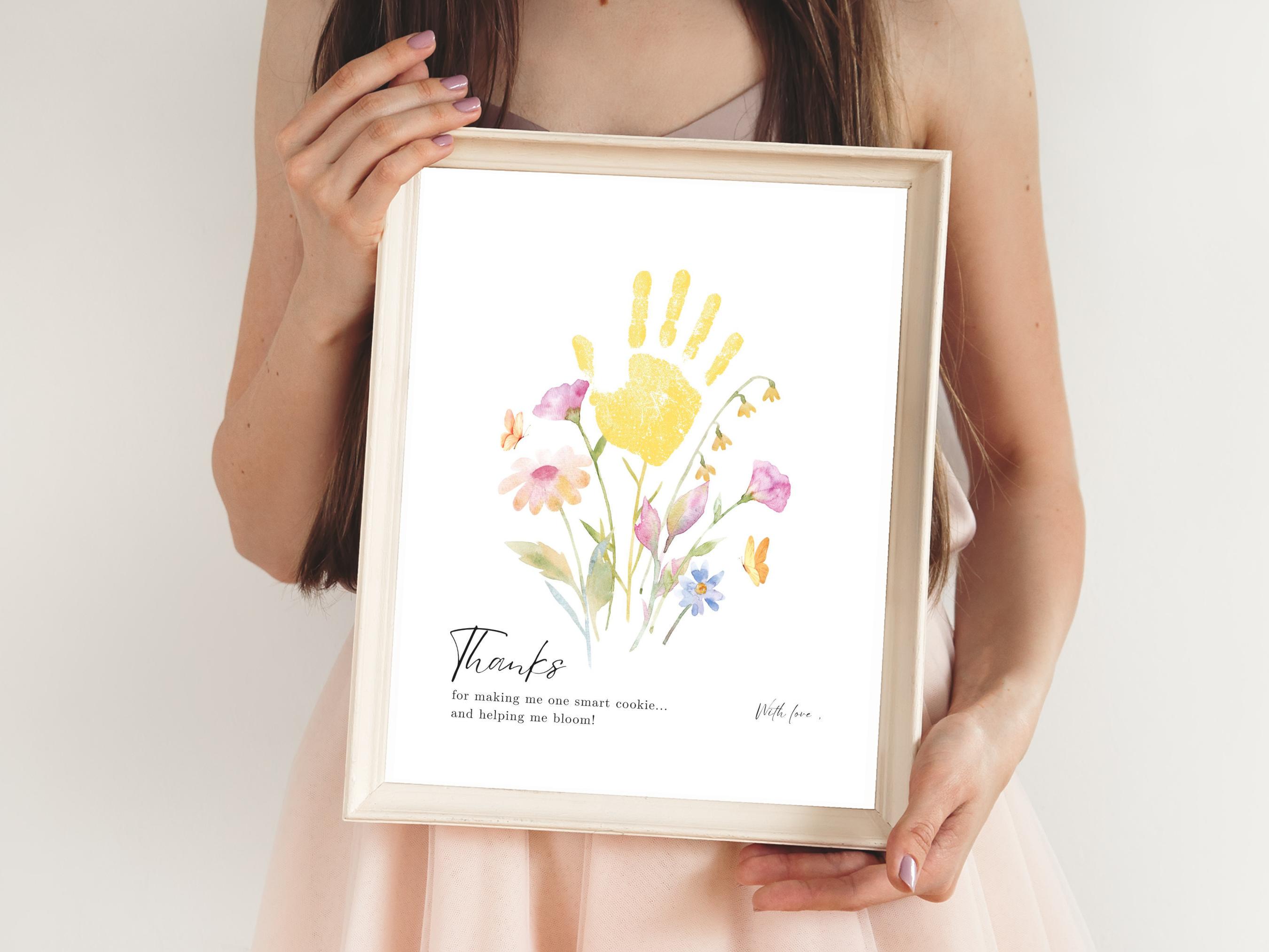 Teacher Appreciation Handprint Craft: Thank You Handprint Flower Art ...