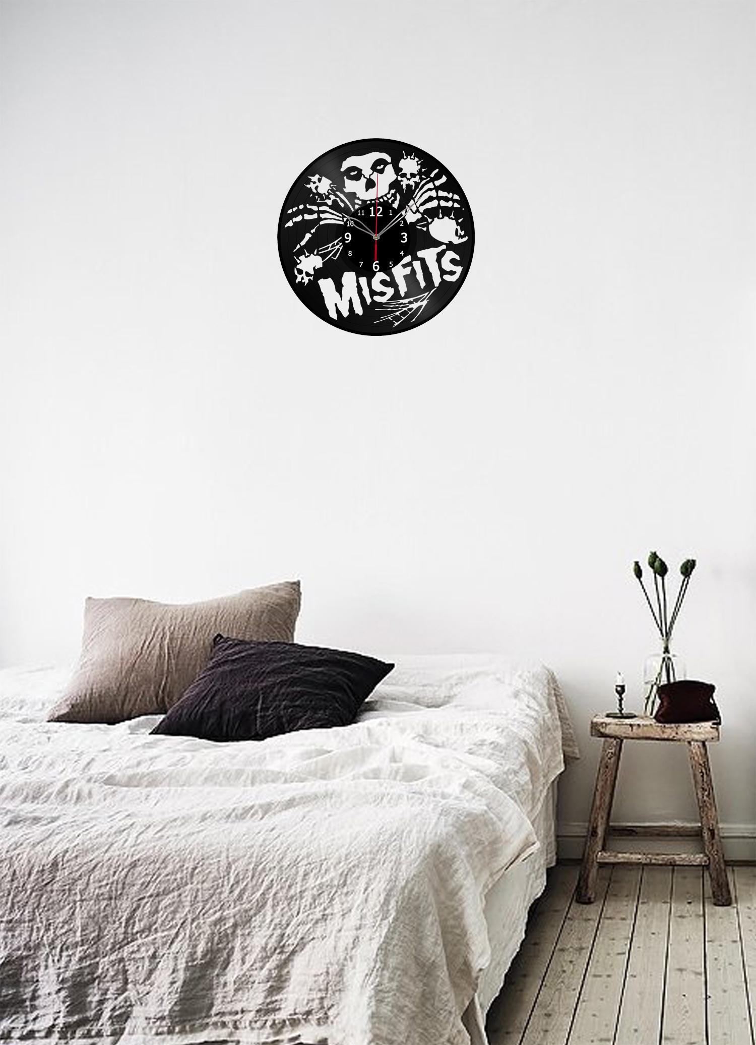 MISFITS Clock With LED Light Wall Art MISFITS Decor Rock Band Wall