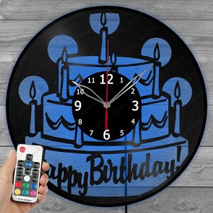 Happy Birthday Uhr mit LED-Licht Vinyl Uhr Home Wanduhr Kundenspezifische Bestellung Schallplatte Wanduhr Personalisiertes Design Geschenk für Ihn
