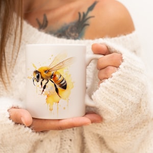 Bee Mug | Watercolor Animal Mug Ceramic Coffee Mug with Animal Motif Tea Cup Gift for Friends and Family Mug
