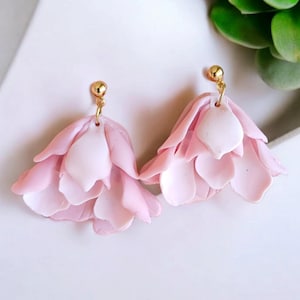 Lily Flower Polymer Clay Earrings, Floral Polymer clay Earrings, Polymer Clay Flower, Dangling Earrings ,Gift Idea For Women