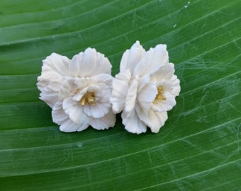 Peony Earrings, Unique Gift For Mom, Dainty Earrings Set, Clay Jewelry, Bridesmaid Gift, Bridal Earrings, Christmas Gift Idea For Women