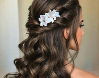 Pinza para el pelo de novia con diseño de lirio, peineta para el pelo de novia, pinza floral para novia, accesorio floral para el pelo de novia, pinza floral para boda, pinza para el pelo de boda