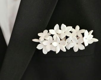 Jasmine Pocket Boutonniere, White Wedding Boutonniere, Groom Lapel Flower, Groomsmen Gift, Best Man Proposal
