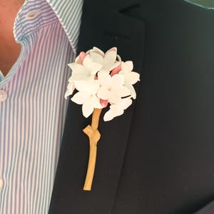 Biznaga Traditional Collar Pin, Jasmine Flower Lapel Pin, Flower Boutonniere, Polymer Clay, Match Your Favorite Shirt, Blazer, Or Suits image 3
