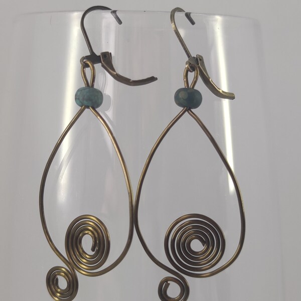 Boucles d'oreilles spirales en fil de cuivre galvanisé bronze