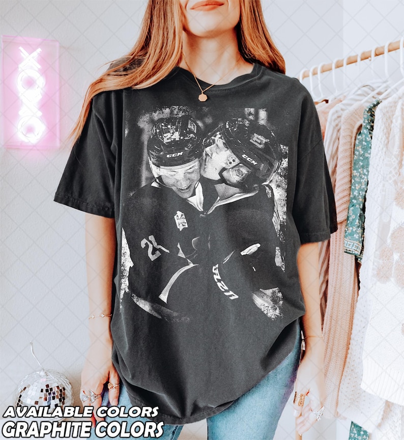Limited Comfort Colors Hollander Roz T-shirt, Queer Hockey Bootleg Fan Tee T-shirt, Cadeau voor vrouwen en mannen T-shirt uniseks afbeelding 3
