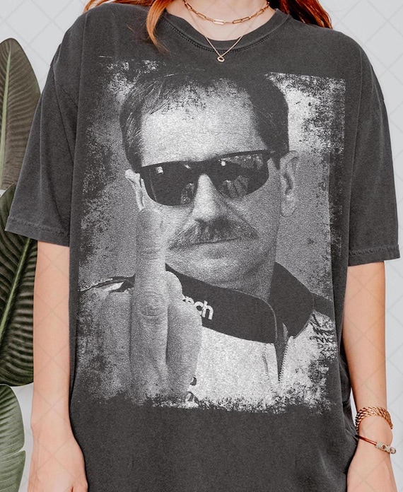 Limited Comfort Colors Dale Earnhardt middle finger T-Shirt, Funny Dale Earnhardt Tee T-Shirt, Gift For Women and Man Unisex T-Shirt