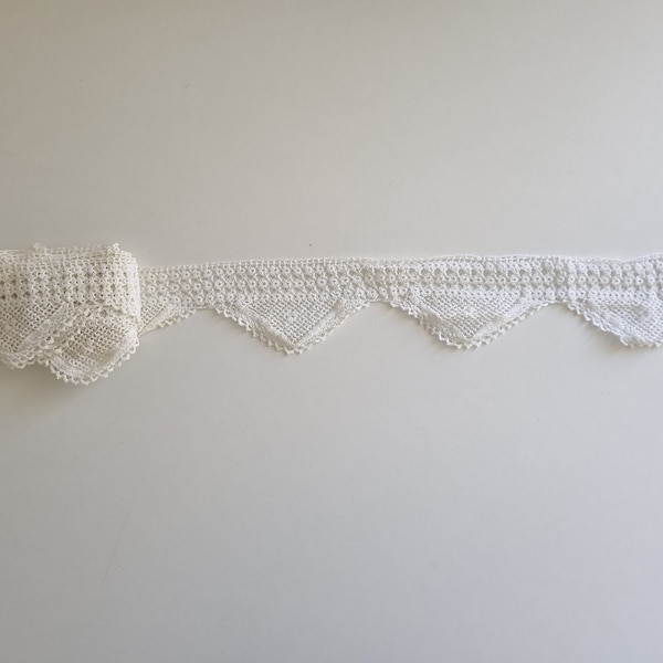 Vintage Handmade Crochet Lace Border