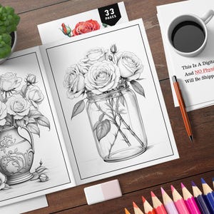 K&ouml;nnte beinhalten: Zwei Schwarzwei&szlig;illustrationen von Rosen in Vasen. Die erste Illustration zeigt einen Rosenstrau&szlig; in einer dekorativen Vase. Die zweite Illustration zeigt einen Rosenstrau&szlig; in einem durchsichtigen Glasgef&auml;&szlig;.
