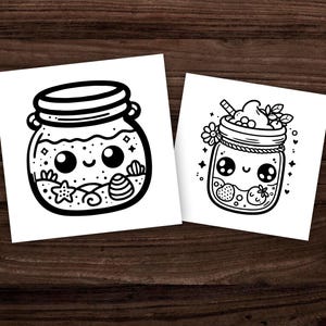 Puede incluir: Dos dibujos en blanco y negro de tarros de cristal con caras bonitas. El primer tarro tiene una concha, una estrella de mar y algas marinas en su interior. El segundo tarro tiene un remolino de nata montada y fresas en su interior.