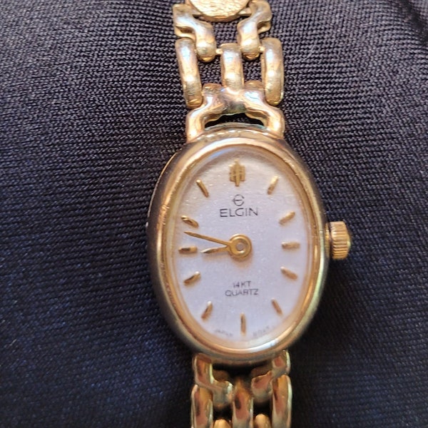VINTAGE ESTATE Elgin Watch Made in Italy Circa 1980s 14k Gold Bracelet Watchband 14K Italy Vior Signed
