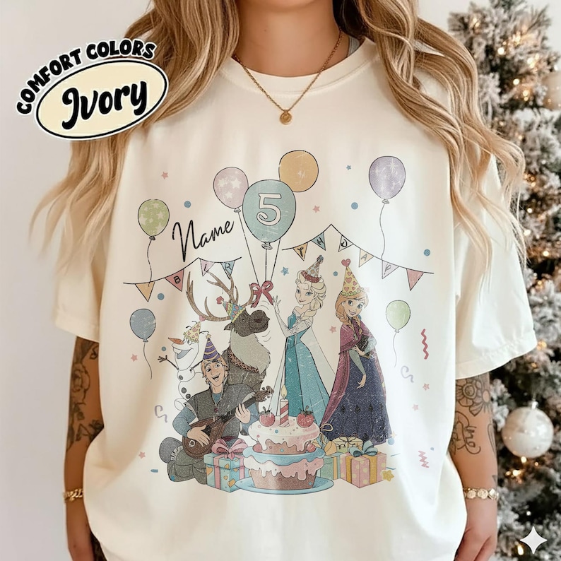 Camiseta de cumpleaños personalizada de Disney, camiseta de cumpleaños de Frozen de Disney, camiseta infantil de Disney, camiseta familiar a juego de Disney, camiseta de Elsa, Anna y Olaf de Disney. Ivory-Comfort