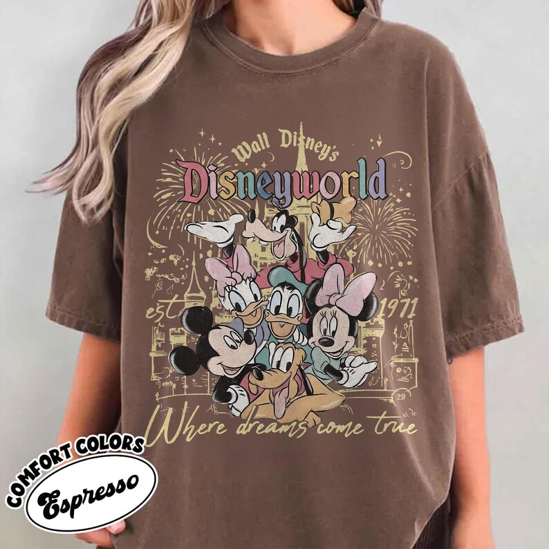 Vintage Walt Disney Disneyworld Est 1971-skjorta, Disneyworld-skjorta, Disney-familjesemester 2026-skjorta, Disney-resa-tröja, Disney-gruppskjorta Espresso-Comfort